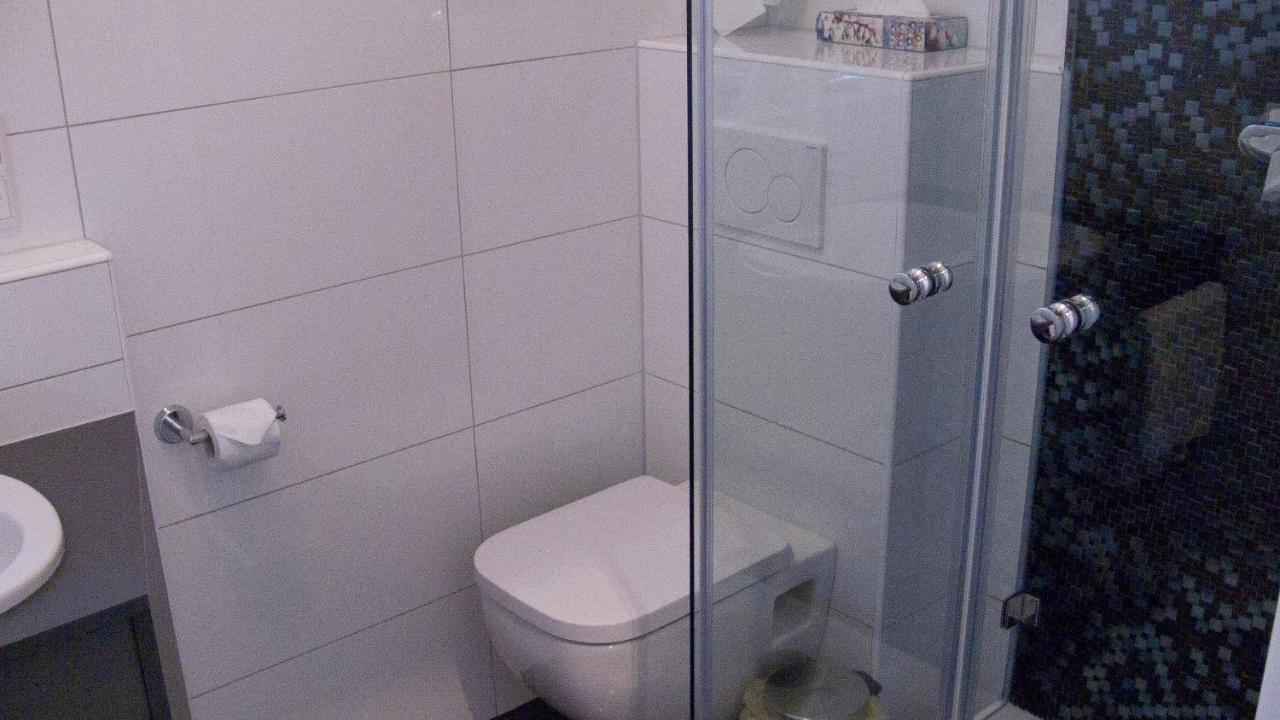 Apartmenthaus "Zum Birnbaum" Rosstal Esterno foto