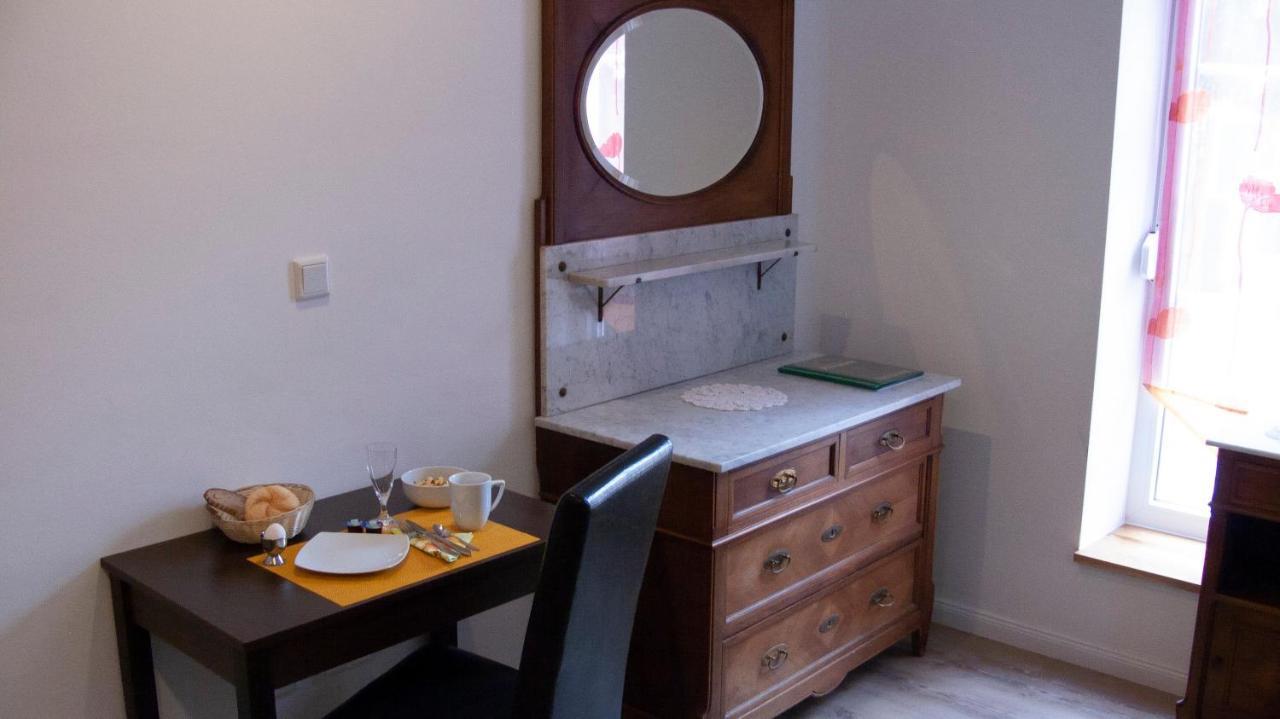 Apartmenthaus "Zum Birnbaum" Rosstal Esterno foto